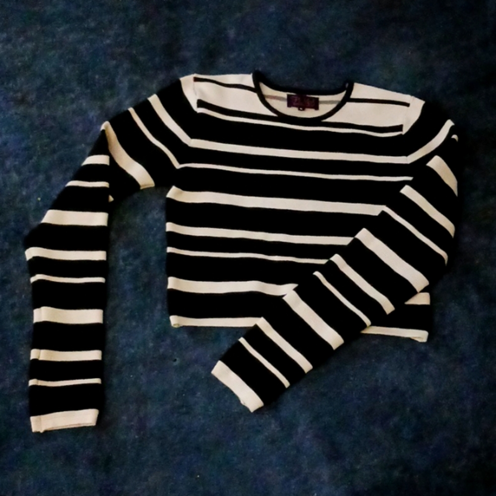 Black and white striped crop top sweater